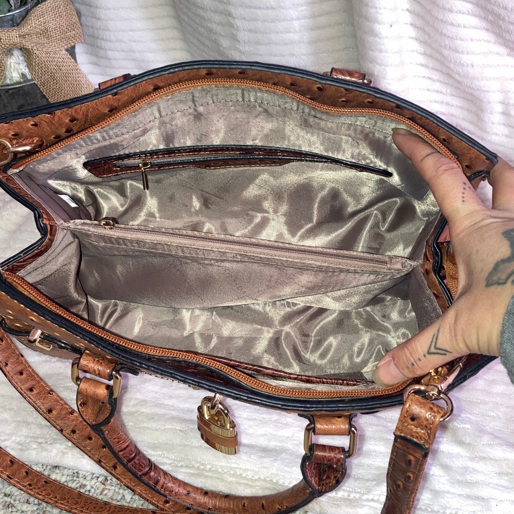Dasein Elegant Brown croc and ostrich embossed hand bag - Picture 8 of 14
